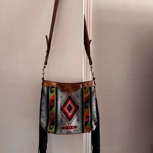 Justin Crossbody Purse w/fringes